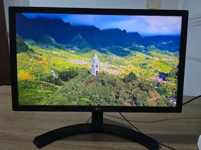 Monitor LG 22 Polegadas IPS Full HD com Entrega Gratis e Garantia de 3 Meses