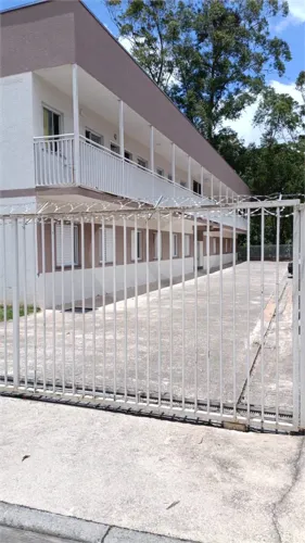 Casa à venda com 2 quartos no condomínio Villa Genova I, Cotia - SP
