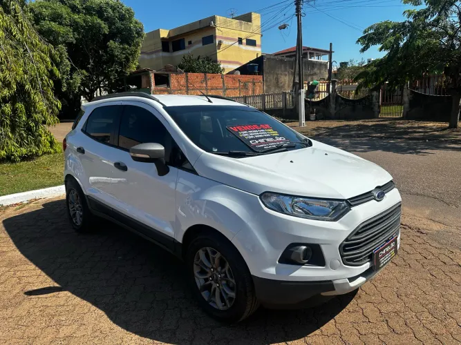 Ford Ecosport Freestyle 1.6 16V Flex 5P 2014