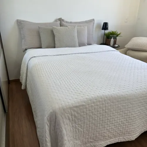 Colcha Cama Casal e Almofadas