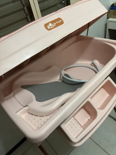 Banheira de Bebê Burigotto Millenia+ Mon Amour Trocador Rosa