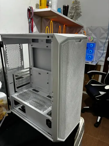 GABINETE GAMER PICHAU 3 FANS, LATERAL DE VIDRO