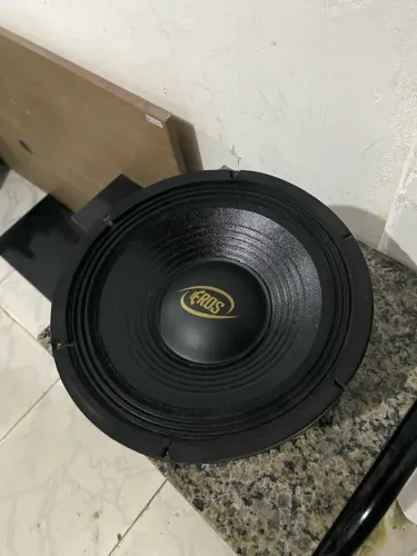 Medio de 10 eros peitinho 500 rms