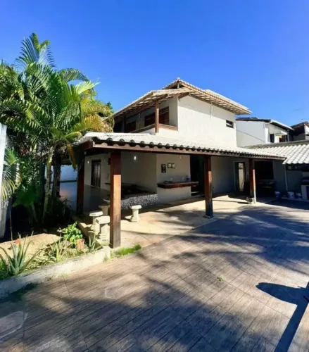 CASA DUPLEX PARA ALUGUEL EM VILLAS DO .ATLÂNTICO4/4 3 SUÍTES/PISCINA/PRÓXIMO AO MAR