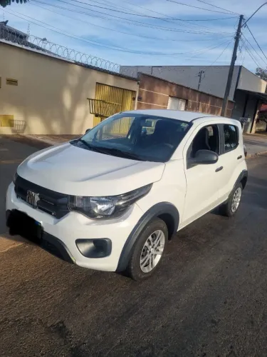 Fiat Mobi Like 1.0 Fire Flex 5P. 2024