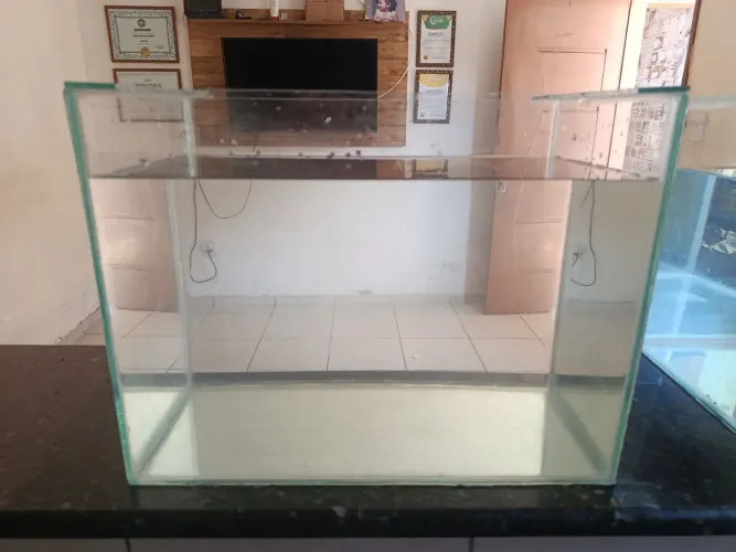 Aquário 25L novo