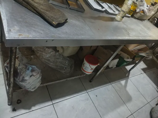 Mesa de inox 2:20 comprimento