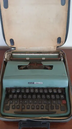 Máquina de escrever