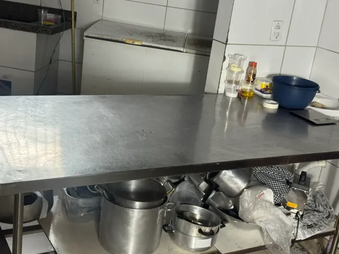 Mesa de inox