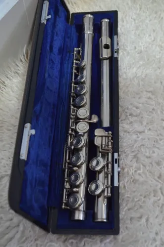 Flauta Transversal Yamaha YFL 23 - Sapatilhas Novas ((( Original )))