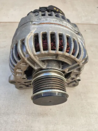 Alternador 140A Jetta