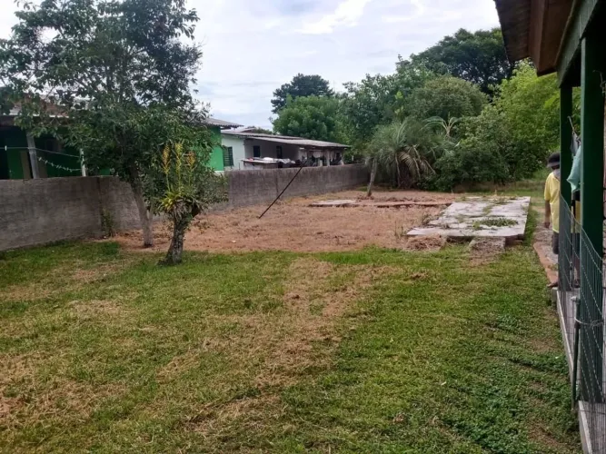 Terreno a venda no bairro Pinheiro Machado