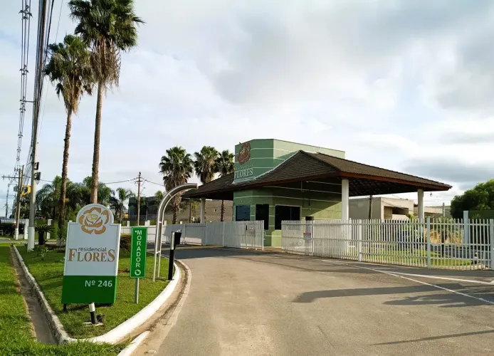Excelente terreno à venda - Condomínio Residencial Flores - Localização Privilegiada!