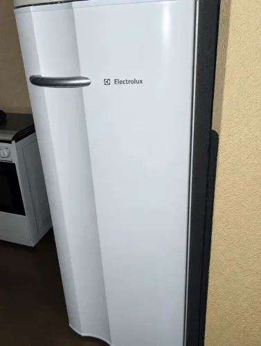 Vendo geladeira em perfeito estado