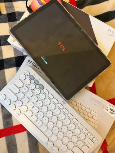 Tablet + Teclado