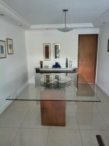 Mesa de jantar para10 lugares com buffet.(Sem cadeiras).