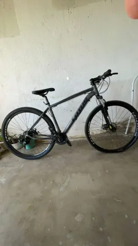 Bicicleta LOTUS