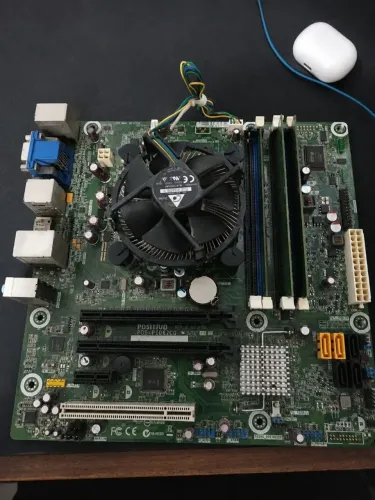 Kit Placa-Mãe Positivo POS-PIQ62CG + Intel Core i5 + Cooler