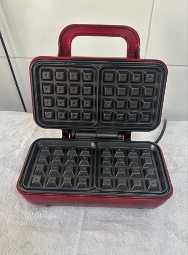 Máquina para waffle Philco