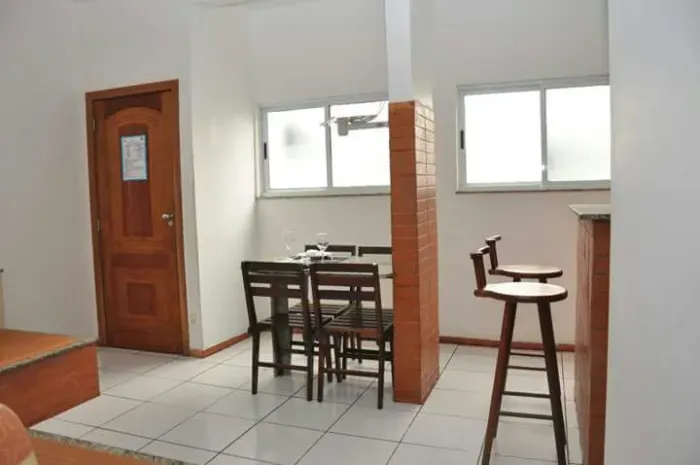 Apto. 2/4 Cabo Frio - Praia do Forte a 150m do Hotel Malibu