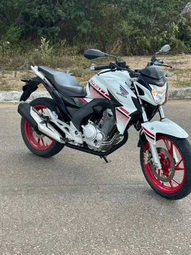 CB 250f Twister