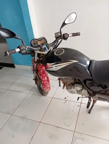 Vender ela