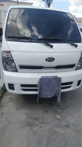 Kia Bongo (2015/2016) - Único Dono