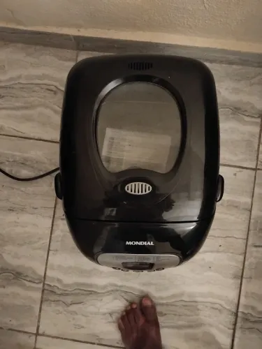 Vendo assadeira de pão e terno seminário novo