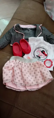 Kit roupa boneca our generation