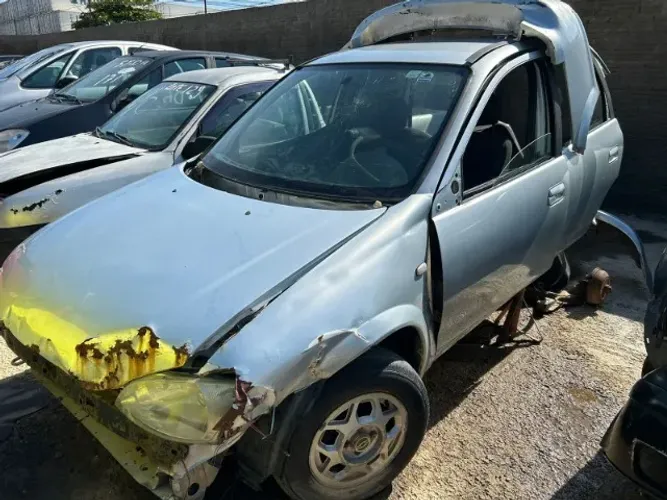 Sucata GM Corsa Classic 1.0 2012 Basico