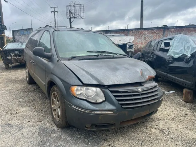 Chrysler Grand Caravan 2006 Sucata para retirada de peças