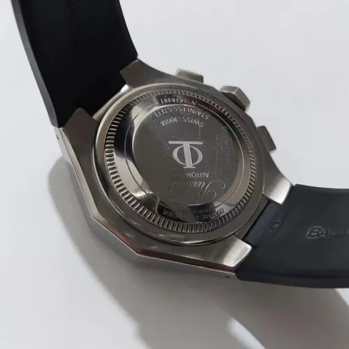 Relógio marca Baume Mercier modelo Riviera automático cronógrafo borracha