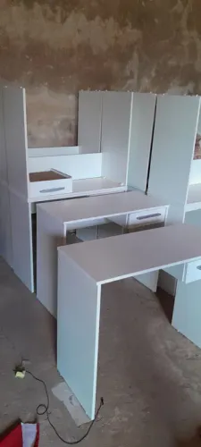Mesa escrivaninha direto de fábrica wattsap * 