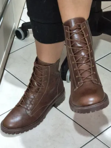 Bota coturno Schutz n°39