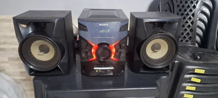 Mini systens Sony em perfeito estado 