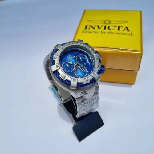 Relógio Thunderbolt plata fundo azul 