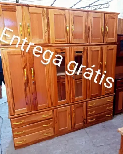 GUARDA ROUPA DE CASAL 6 PORTAS NOVO!