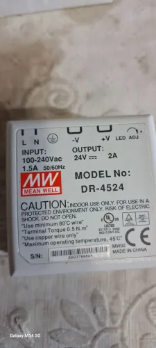 Fonte de Alimentação Mean Well DR-4524 24V 2A - usada