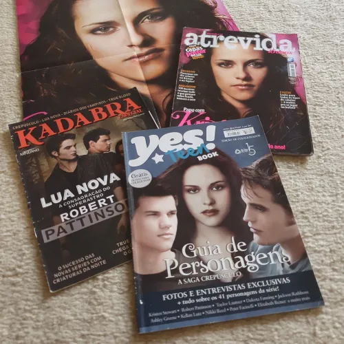Kit 3 Revistas A Saga Crepúsculo Twilight Pôster Kristen Stewart + Fichas para Colecionar