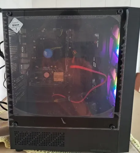 PC Home Intel Core i5 - 7400 - CPU 3.00GHz - SSD 240 Gb - Memória RAM - 1 x 8 GB