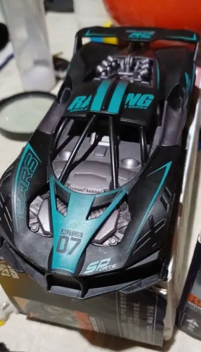 Carrinho de controle remoto estilo Racing 07