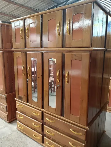 Guarda roupa de casal 4 portas novo .