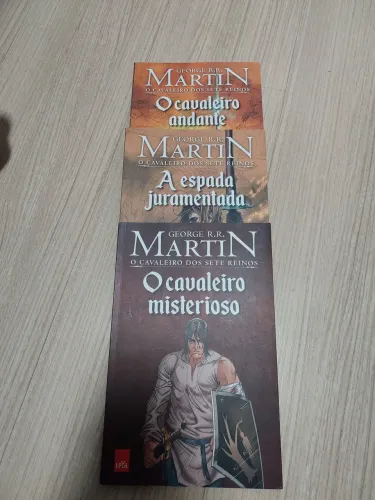 O cavaleiro dos sete reinos em HQ Completo em 3 volumes George R R Martin Game of Thrones