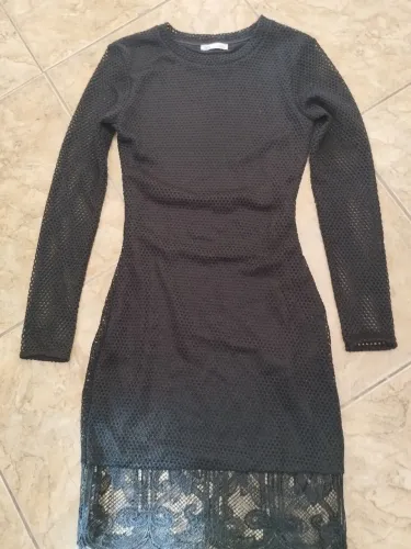 Vestido Preto ZARA - Detalhe em Renda - Elegância e Estilo - EXCELENTE ESTADO - tamanho P