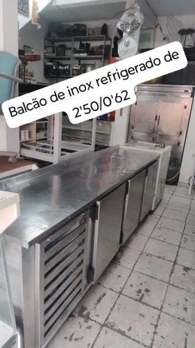 Balcão refrigerado em aço inox 2.50x70 220v