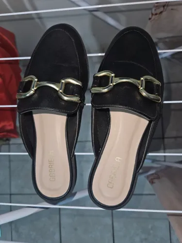 Sandália mule Gabriela nova. Usada apenas uma vez. N 38. R$ 45 reais. WhatsApp * 