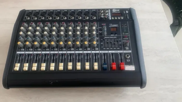 Mesa de som 10 canais perfeita GVB - DSP Powered mixer