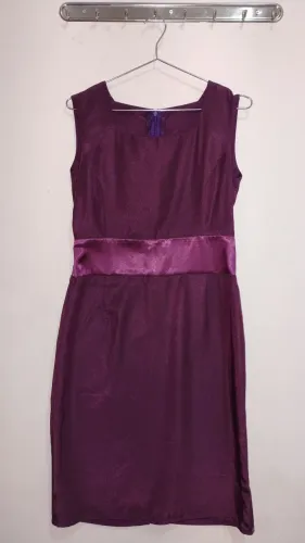 Vestido roxo elegante