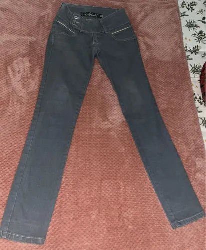 Calça Jeans Cinza