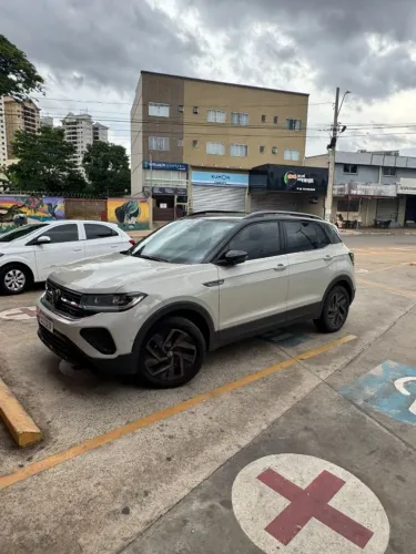 Volkswagen T-Cross Highline 1.4 TSI Flex 16V 5P AUT 2025